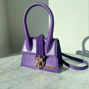 Jacquemus Le Chiquito Moyen Like New *AUTHENTIC*